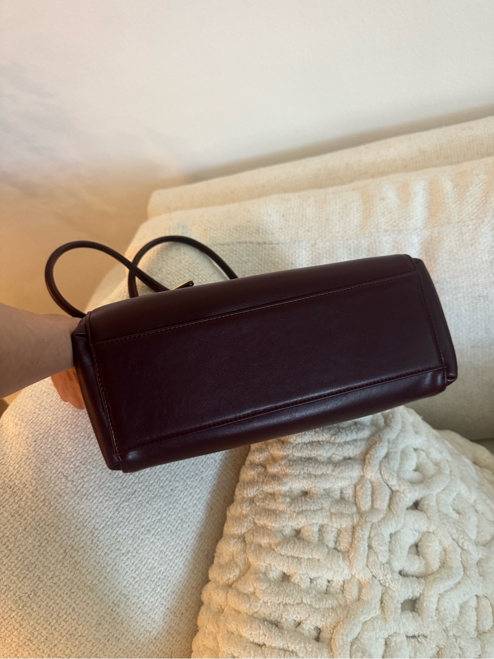 JW PEI NEW Burgundy Structured Shoulder Bag with Gold Hardware - Picture 8 of 9